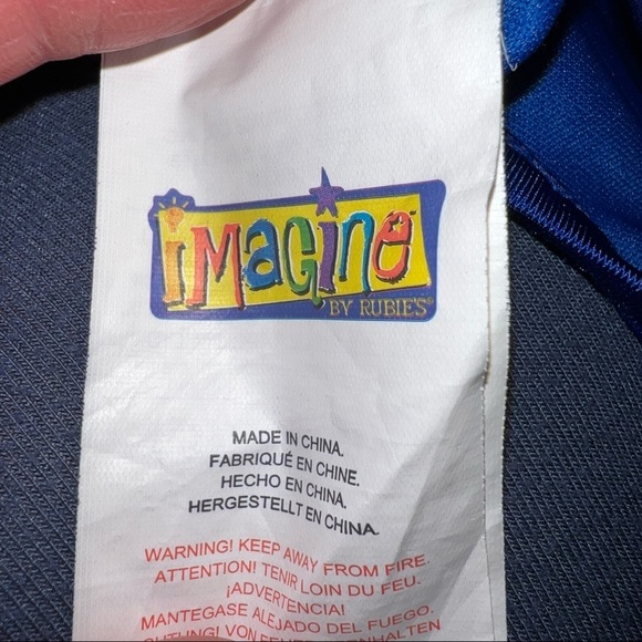 GIRL’S cap sleeved (elasticized), sequined Supergirl costume / dress / tutu - Picture 6 of 6